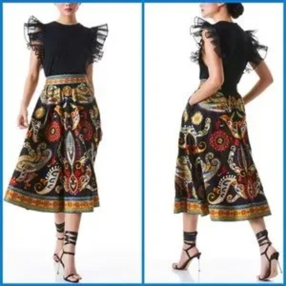 Alice & Olivia black tank with ruffle organza sleeve. Retail $225.  Size L - Picture 4 of 11